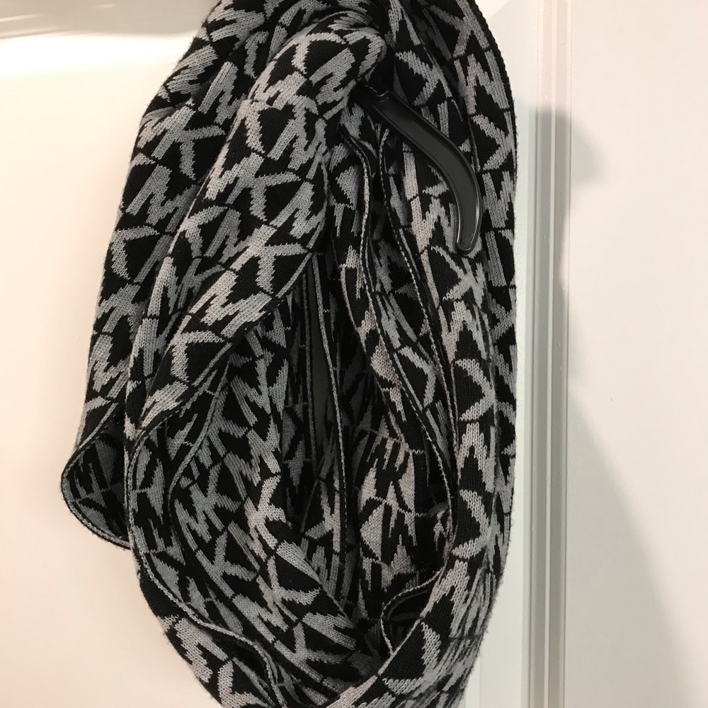 Michael Kors | Scarf